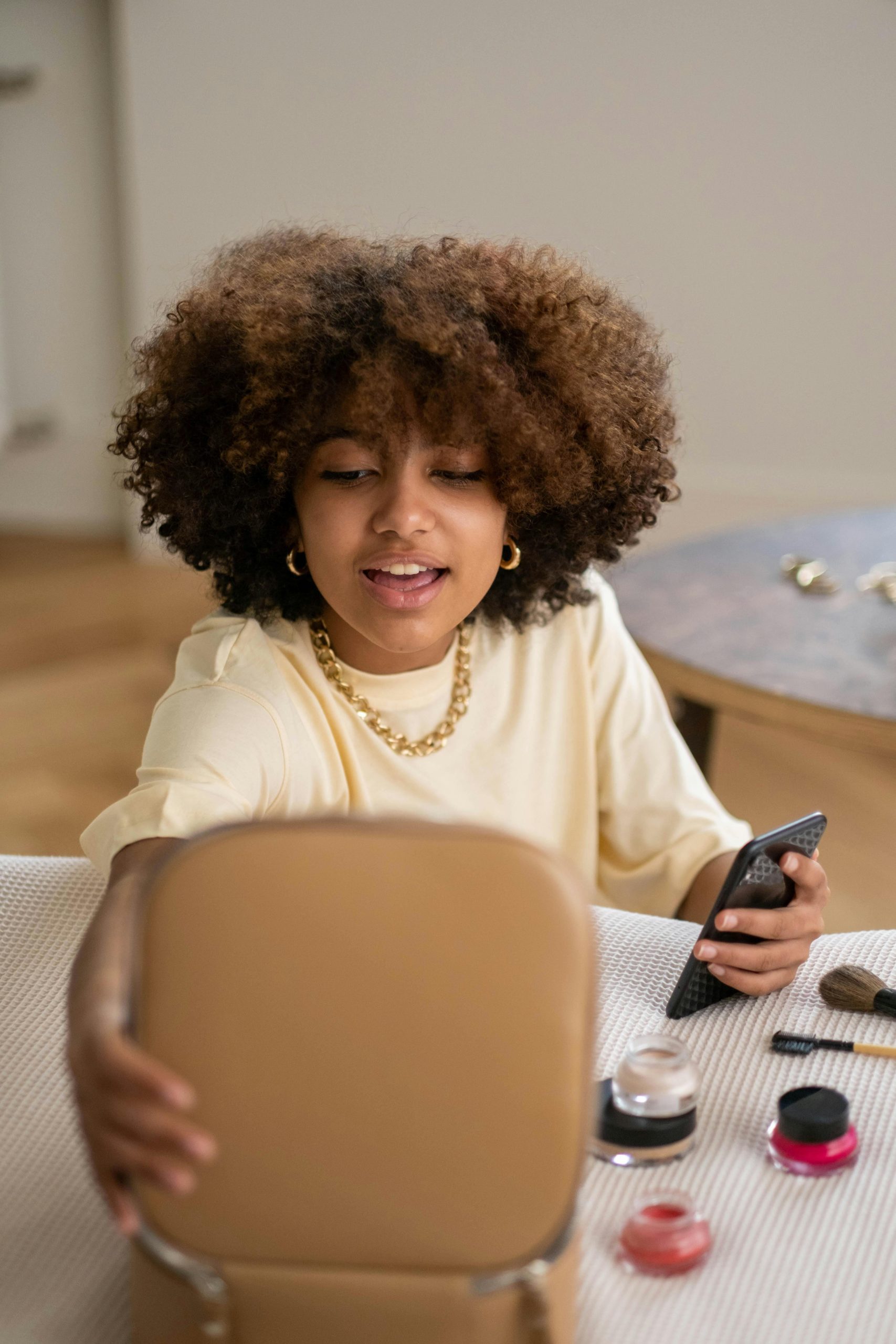 influencer tar opp video